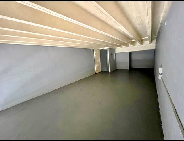 145M² RETAIL TO LET IN WESTCLIFF